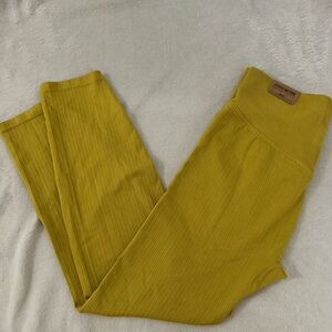 PINK Victoria's Secret Mustard Yellow Ribbed Leggings/Tights